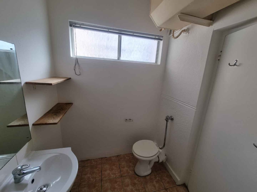 To Let 0 Bedroom Property for Rent in Sea Point Western Cape